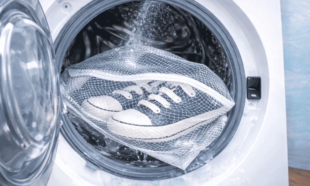 Best Mode to Wash Shoes in Washing Machine